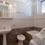 Апартаменты Rubina, 2 Bedrooms, Big Terrace And Secure Parking