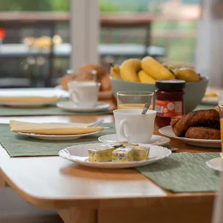 Appartamento Rubina, 2 Bedrooms, Big Terrace And Secure Parking